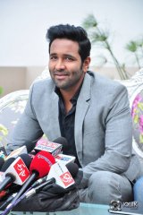 Dynamite Movie Press Meet